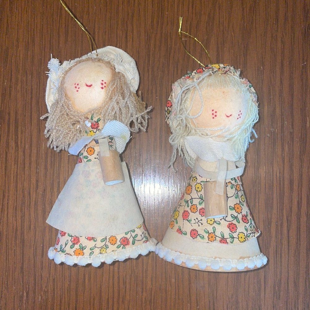 2 vintage girls in calico dresses & bonnets Christmas tree ornaments